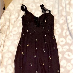 Cute Black with yellow flowers romper! Super cute!